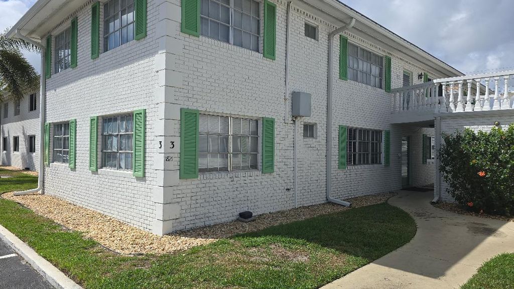 1821 NE 62nd Street 304, Fort Lauderdale, FL 33308