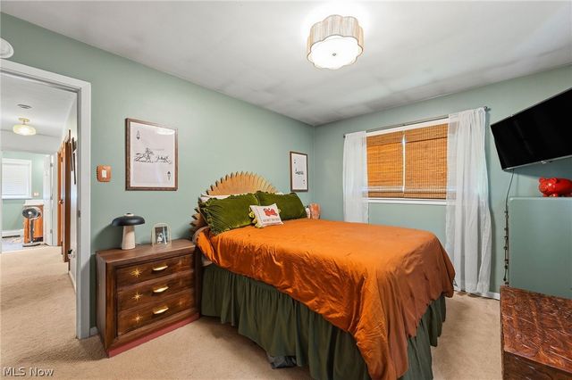 468 Karl Drive, Richmond Heights, OH 44143