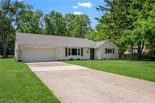 468 Karl Drive, Richmond Heights, OH 44143