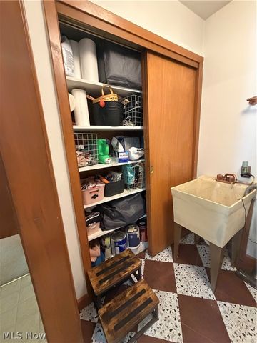 468 Karl Drive, Richmond Heights, OH 44143