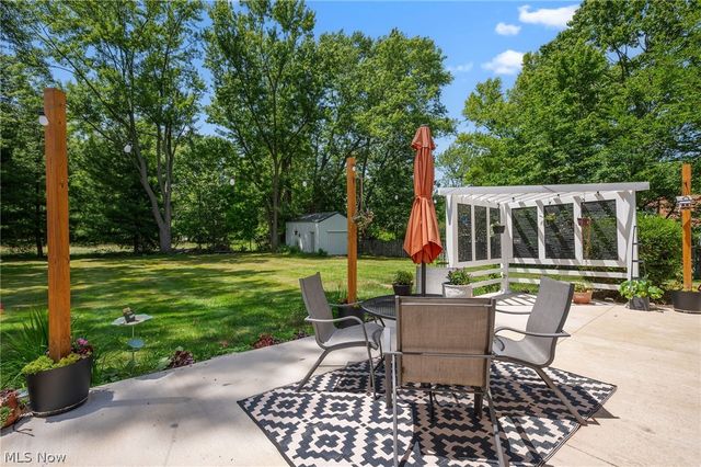 468 Karl Drive, Richmond Heights, OH 44143