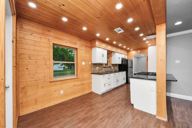 8931 Jackwood Street, Houston, TX 77036