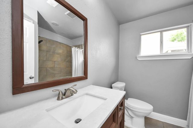 8931 Jackwood Street, Houston, TX 77036