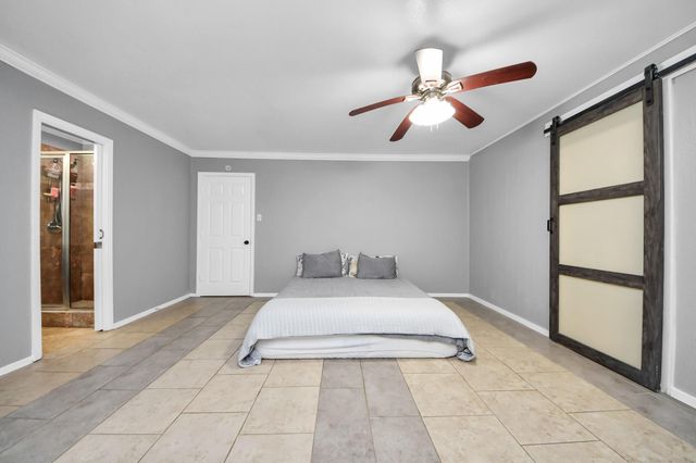 8931 Jackwood Street, Houston, TX 77036