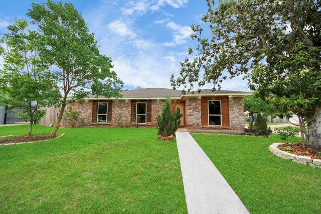 8931 Jackwood Street, Houston, TX 77036