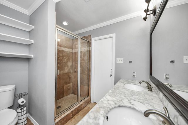 8931 Jackwood Street, Houston, TX 77036