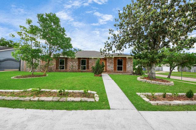 8931 Jackwood Street, Houston, TX 77036