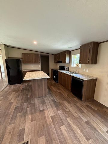 4246 LA SALLE AVENUE, St Cloud, FL 34772