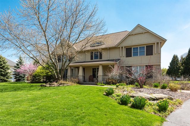 1820 Flowers Crossing Drive 12, Grand Rapids, MI 49525