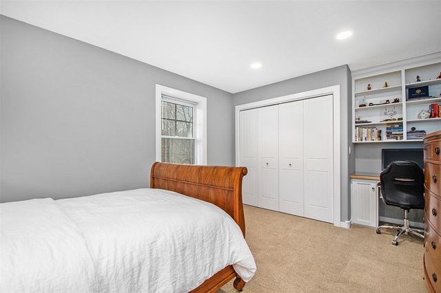 1820 Flowers Crossing Drive 12, Grand Rapids, MI 49525