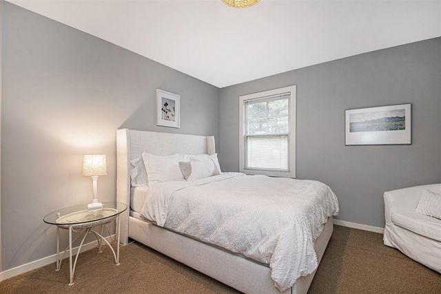 1820 Flowers Crossing Drive 12, Grand Rapids, MI 49525