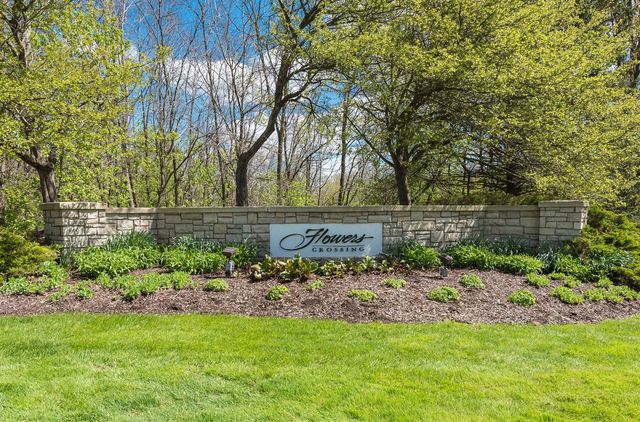 1820 Flowers Crossing Drive 12, Grand Rapids, MI 49525