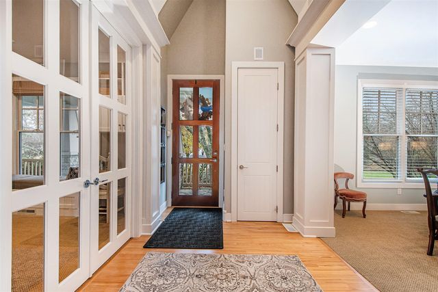 1820 Flowers Crossing Drive 12, Grand Rapids, MI 49525