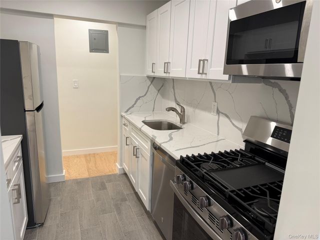 632 Warburton Avenue 3B, Yonkers, NY 10701