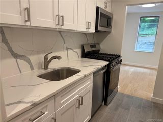 632 Warburton Avenue 3B, Yonkers, NY 10701