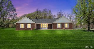 20731 Columbine Drive, Warrenton, MO 63383