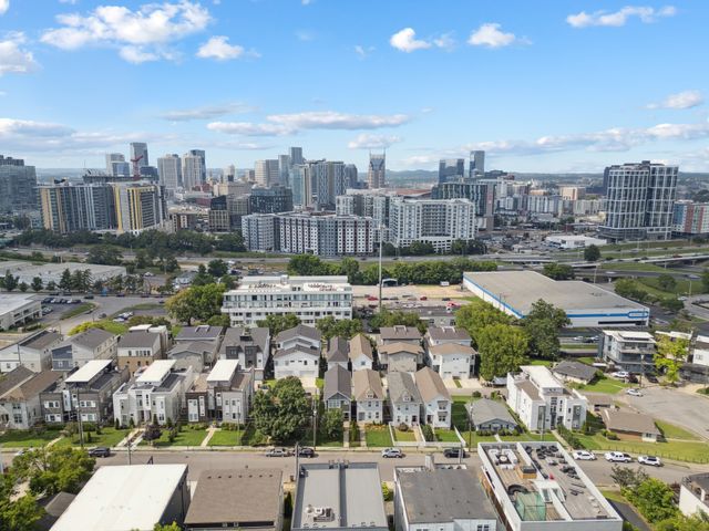 913 South St, Nashville, TN 37203