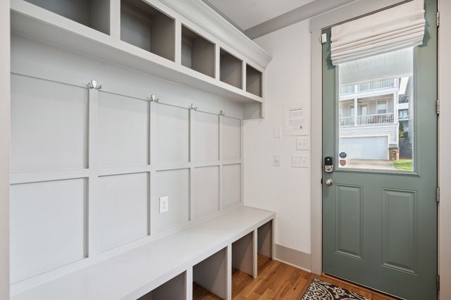 913 South St, Nashville, TN 37203