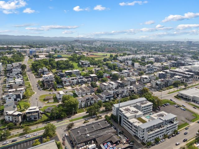 913 South St, Nashville, TN 37203