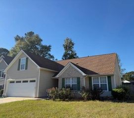 1695 Racquet Club Drive, Lawrenceville, GA 30043