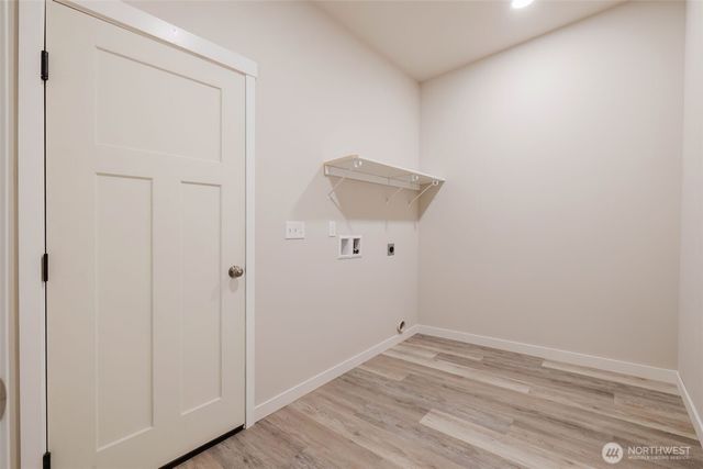 61 E Olyview Place, Grapeview, WA 98546