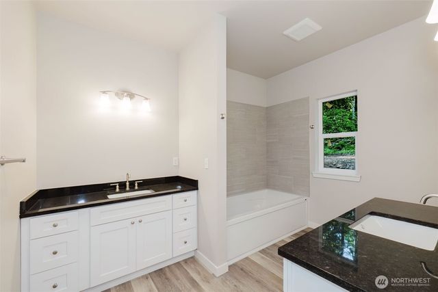 61 E Olyview Place, Grapeview, WA 98546