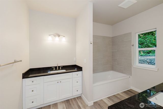 61 E Olyview Place, Grapeview, WA 98546