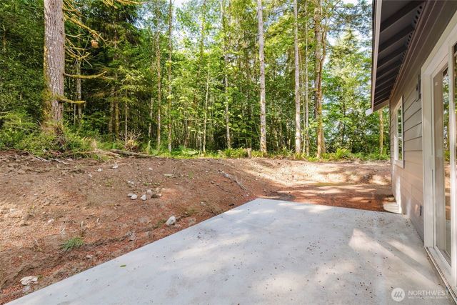 61 E Olyview Place, Grapeview, WA 98546