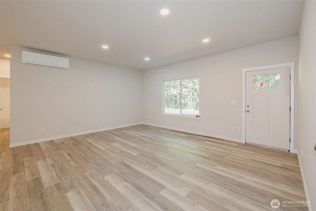 61 E Olyview Place, Grapeview, WA 98546