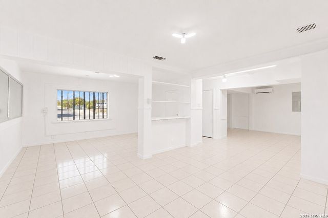 4166 Culebra, San Antonio, TX 78228