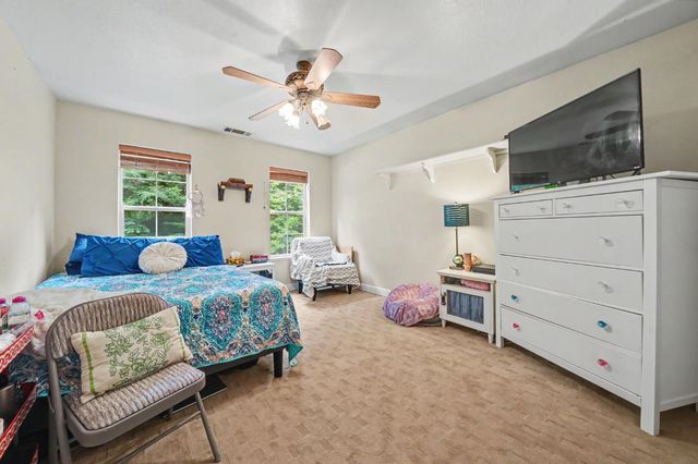 19050 Circle View Dr, Pioneer, CA 95666