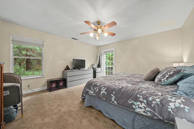 19050 Circle View Dr, Pioneer, CA 95666