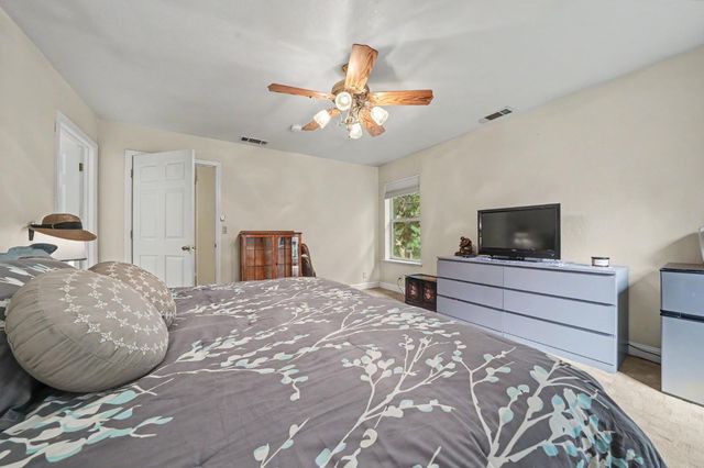 19050 Circle View Dr, Pioneer, CA 95666