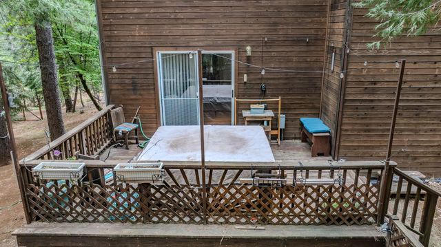 19050 Circle View Dr, Pioneer, CA 95666