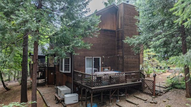 19050 Circle View Dr, Pioneer, CA 95666