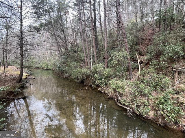 24 Lost Bridge Road, Lakemont, GA 30552