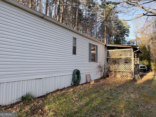 24 Lost Bridge Road, Lakemont, GA 30552