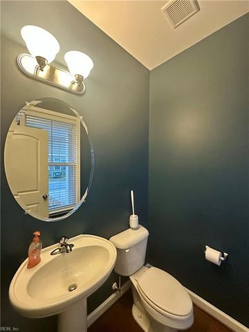 5504 Parish Turn PL, Virginia Beach, VA 23455