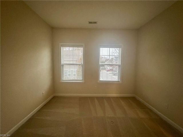 5504 Parish Turn PL, Virginia Beach, VA 23455