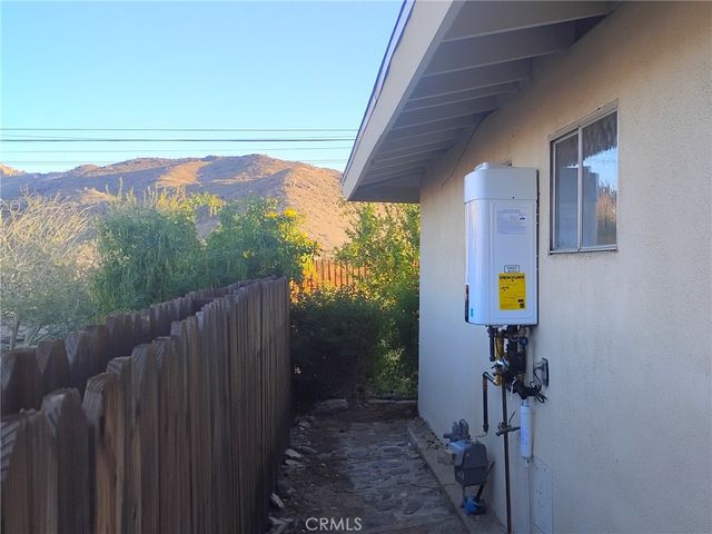 38220 Chuperosa Lane, Cathedral City, CA 92234