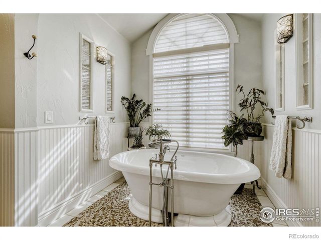 7677 Portico Place, Longmont, CO 80503