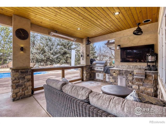 7677 Portico Place, Longmont, CO 80503