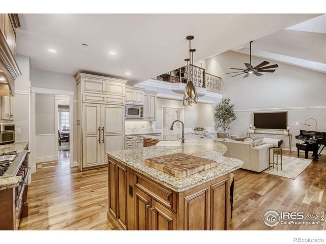 7677 Portico Place, Longmont, CO 80503