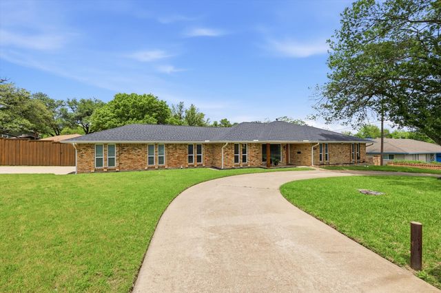 1909 W Red Bird Lane, Dallas, TX 75232