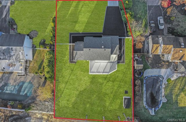 8 Marc Drive, Ridge, NY 11961