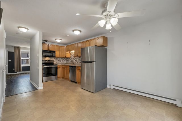 15 Wyman St Unit 9, Concord, NH 03301