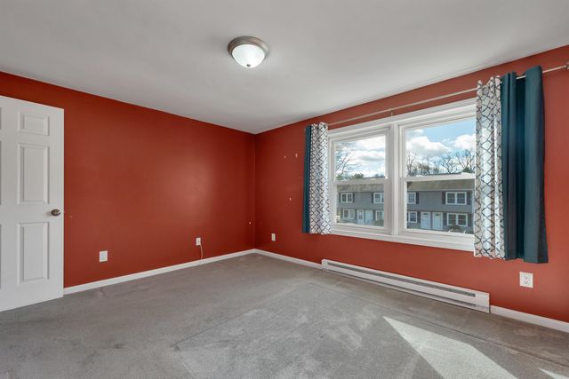 15 Wyman St Unit 9, Concord, NH 03301