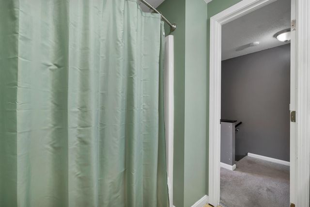 15 Wyman St Unit 9, Concord, NH 03301