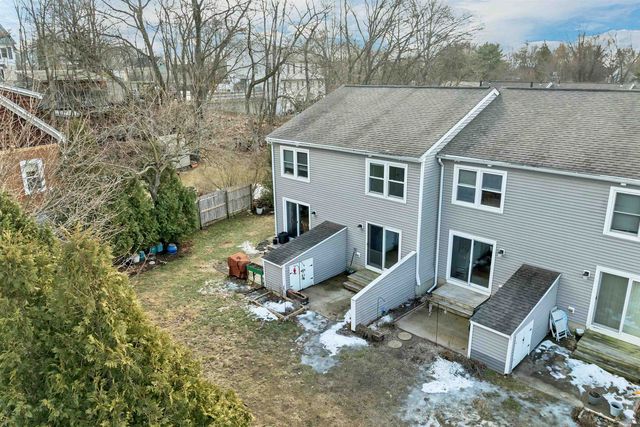 15 Wyman St Unit 9, Concord, NH 03301