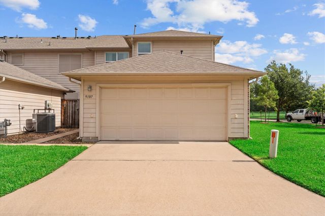 9107 Solvista Pass Lane, Houston, TX 77070